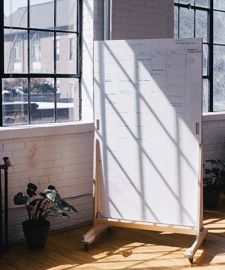 Physisches Büro Board